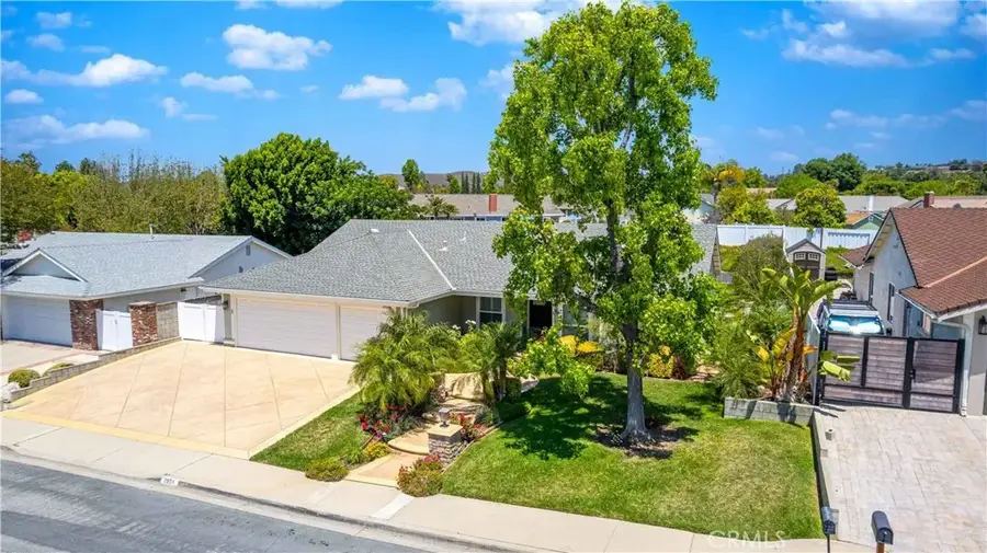 2934 Globe Avenue, Thousand Oaks, CA 91360 - #2