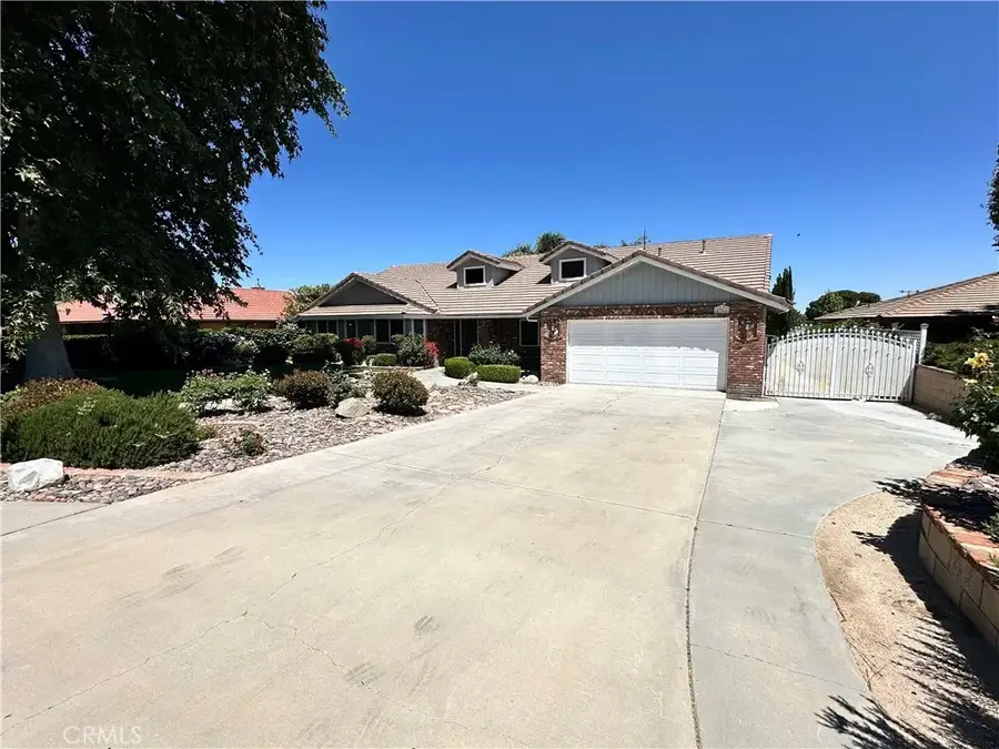 4761 W Avenue North, Quartz Hill, CA 93536 - #2