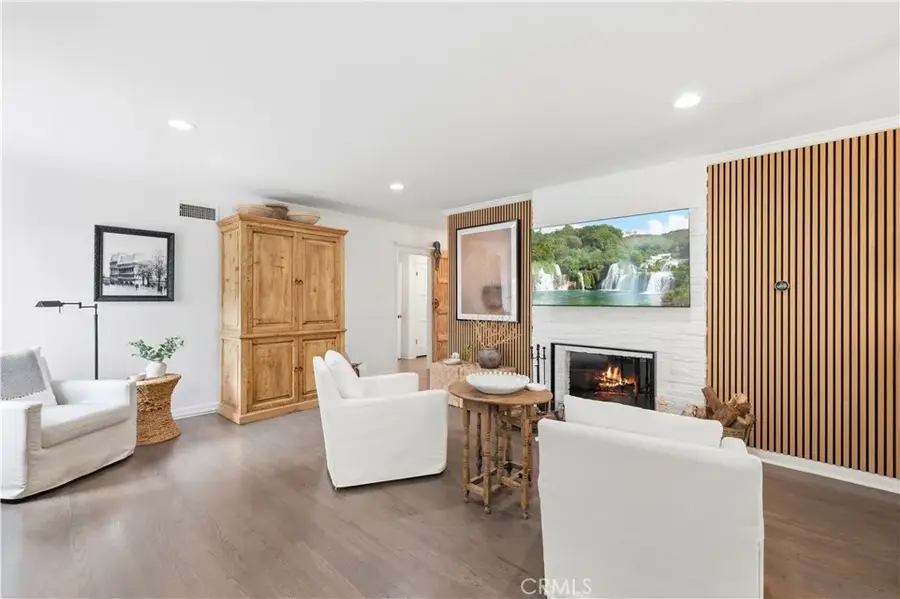 13518 Emelita Street, Van Nuys, CA 91401 - #3