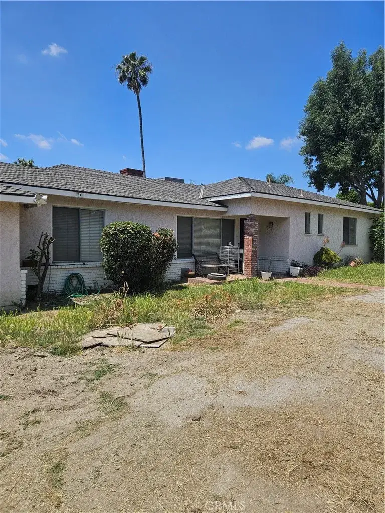 11575 Eldridge, Sylmar, CA 91342 - #1