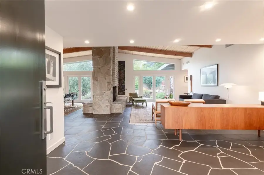 4135 Meadowridge Place, Encino, CA 91436 - #3