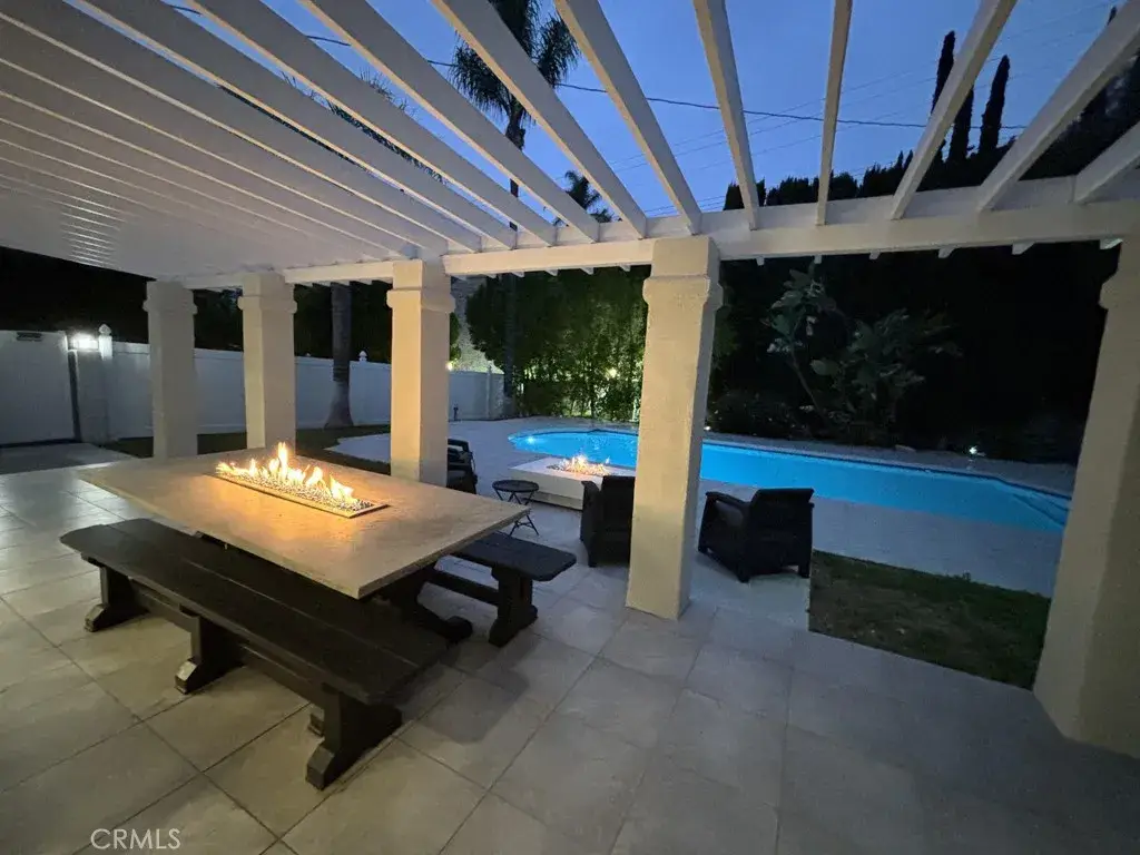8731 Topanga Cyn. Blvd., West Hills, CA 91304 - #1