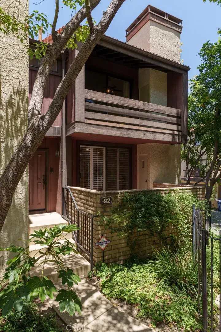 21930 Marylee Street #92, Woodland Hills, CA 91367 - #2