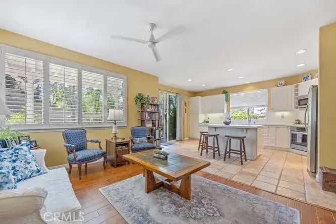 28441 Lobelia, Valencia, CA 91354 - #3