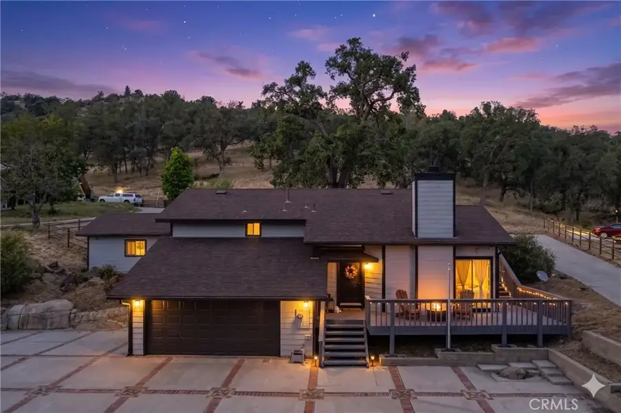 24360 Willow Pass Drive, Tehachapi, CA 93561 - #2