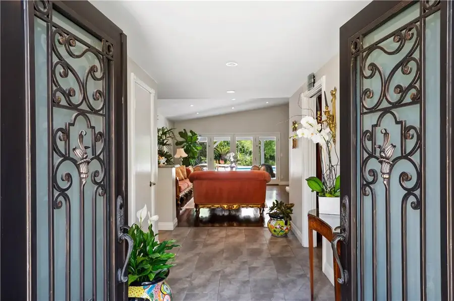 22441 Martha, Woodland Hills, CA 91367 - #2
