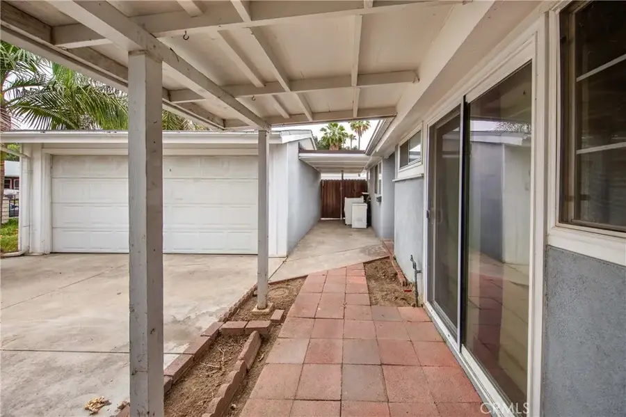 7421 Ostrom Avenue, Van Nuys, CA 91406 - #2