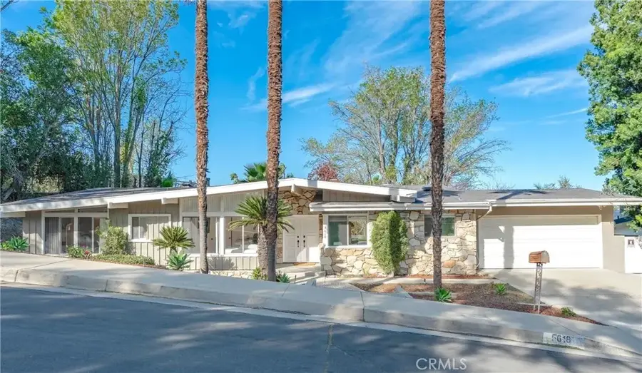 5618 Wilhelmina Avenue, Woodland Hills, CA 91367 - #2