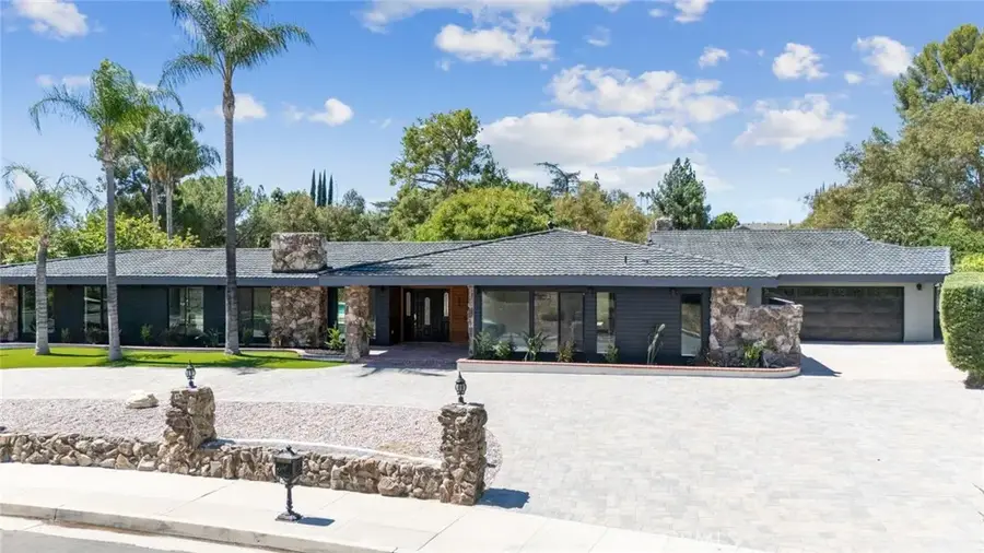 16417 Knollwood Drive, Granada Hills, CA 91344 - #3