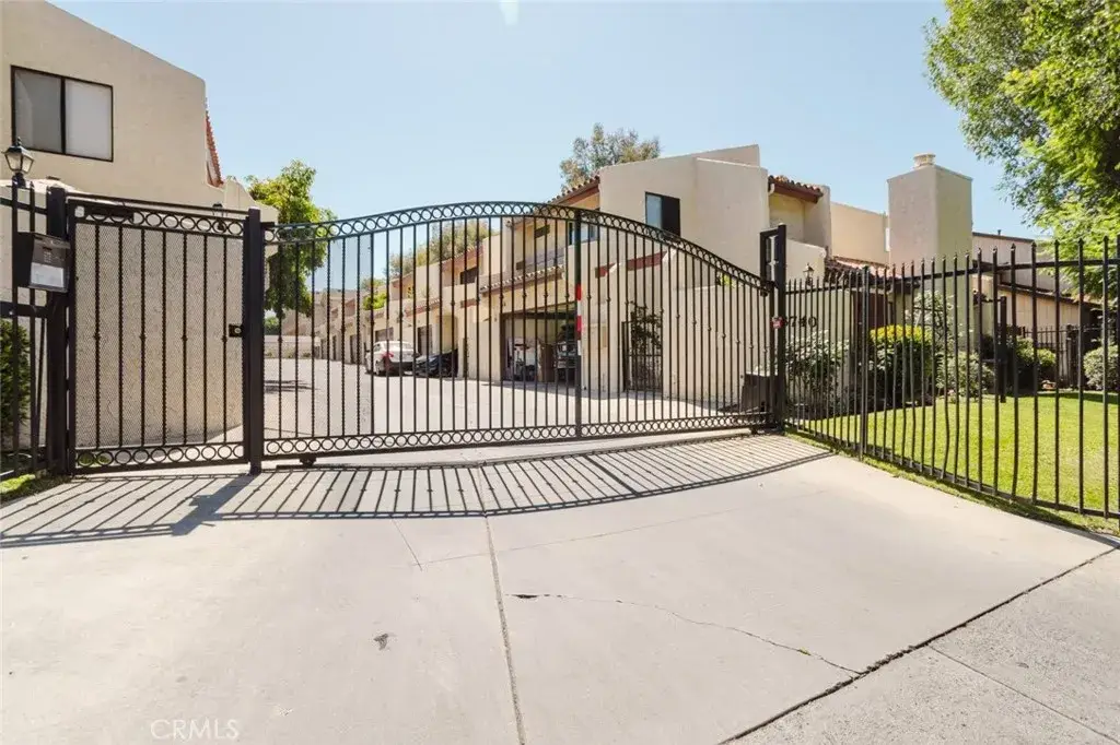 8740 Willis Avenue #6, Panorama City, CA 91402 - #1