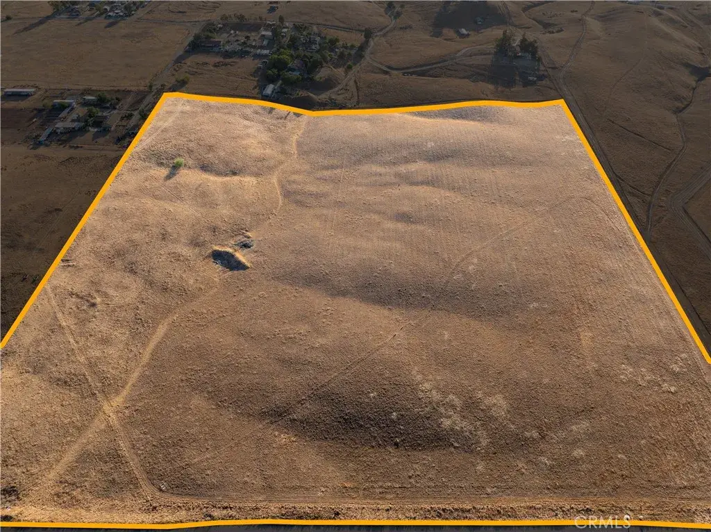 7000 Valley, Bakersfield, CA 93306 - #1