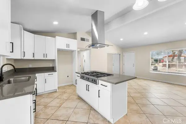10921 Rome Beauty, California City, CA 93505