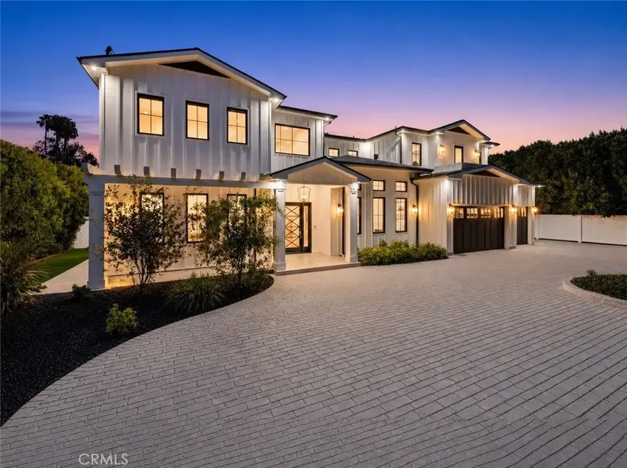 17319 Magnolia Boulevard, Encino, CA 91316 - #2