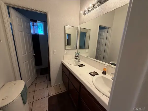 39215 Chantilly, Palmdale, CA 93551