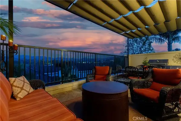 650 Ivywood Lane #E, Simi Valley, CA 93065