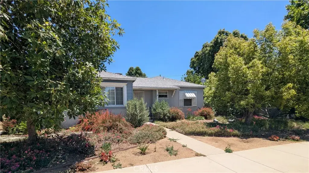 6944 Lindley, Reseda, CA 91335 - #1