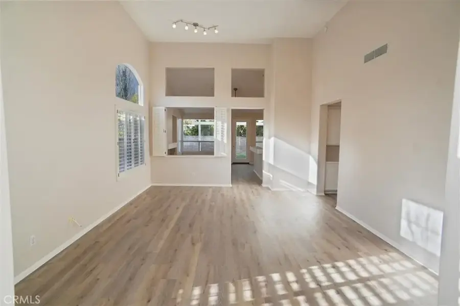 27481 Bridgewater Drive, Valencia, CA 91354 - #3
