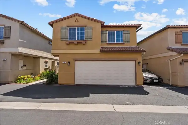 9427 Lemona Avenue #20, North Hills, CA 91343