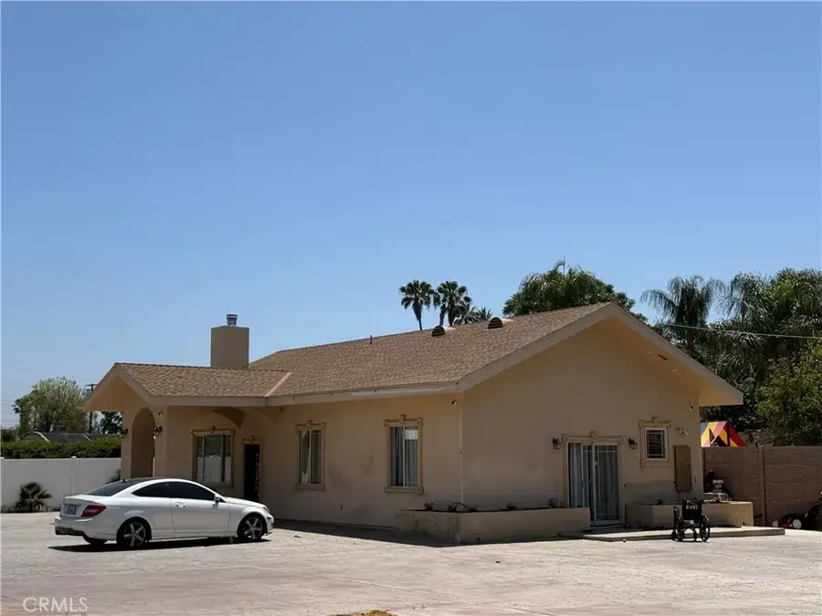 9238 Vanalden Avenue, Northridge, CA 91324 - #3