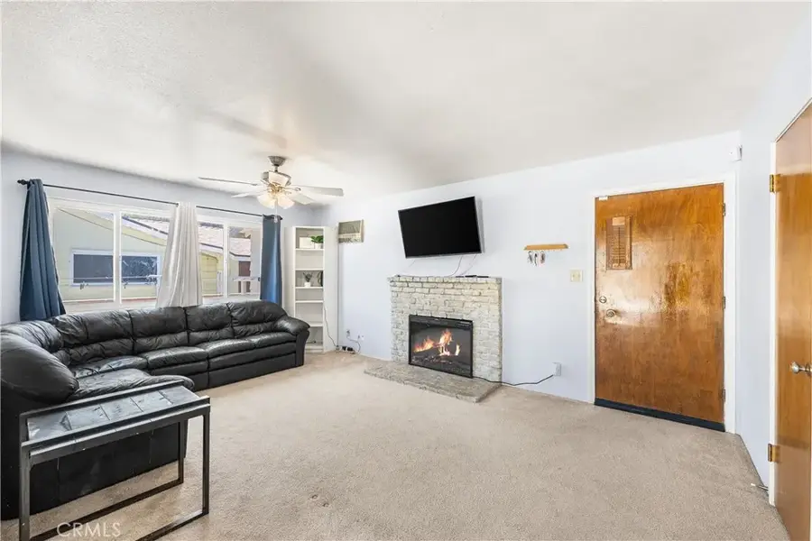 2893 Corona, Mojave, CA 93501 - #3