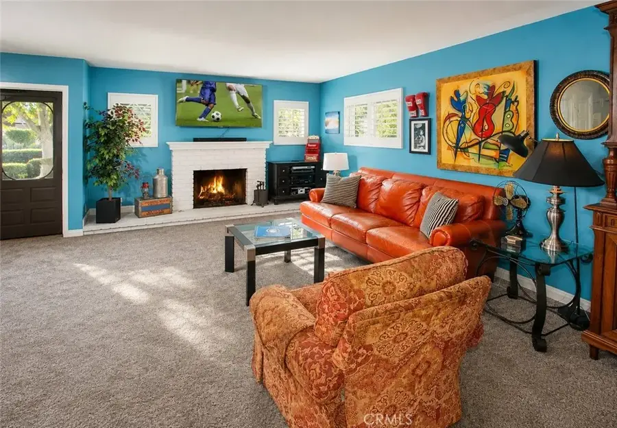 20944 Elkwood Street, Canoga Park, CA 91304 - #2