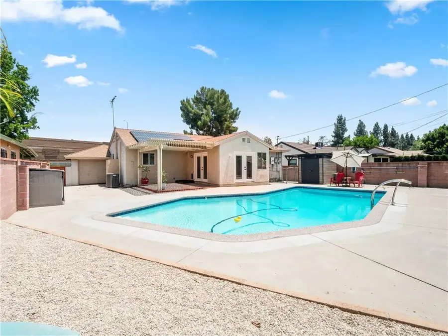 10521 Blucher, Granada Hills, CA 91344 - #3