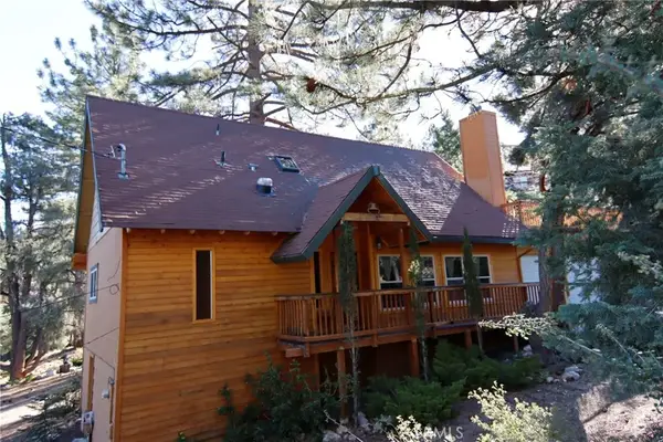 15325 Acacia Way, Pine Mountain Club, CA 93222