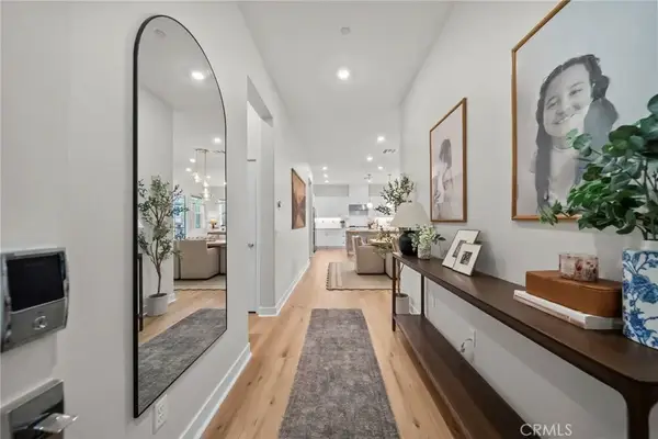 26729 Greylock Lane #302, Valencia, CA 91381