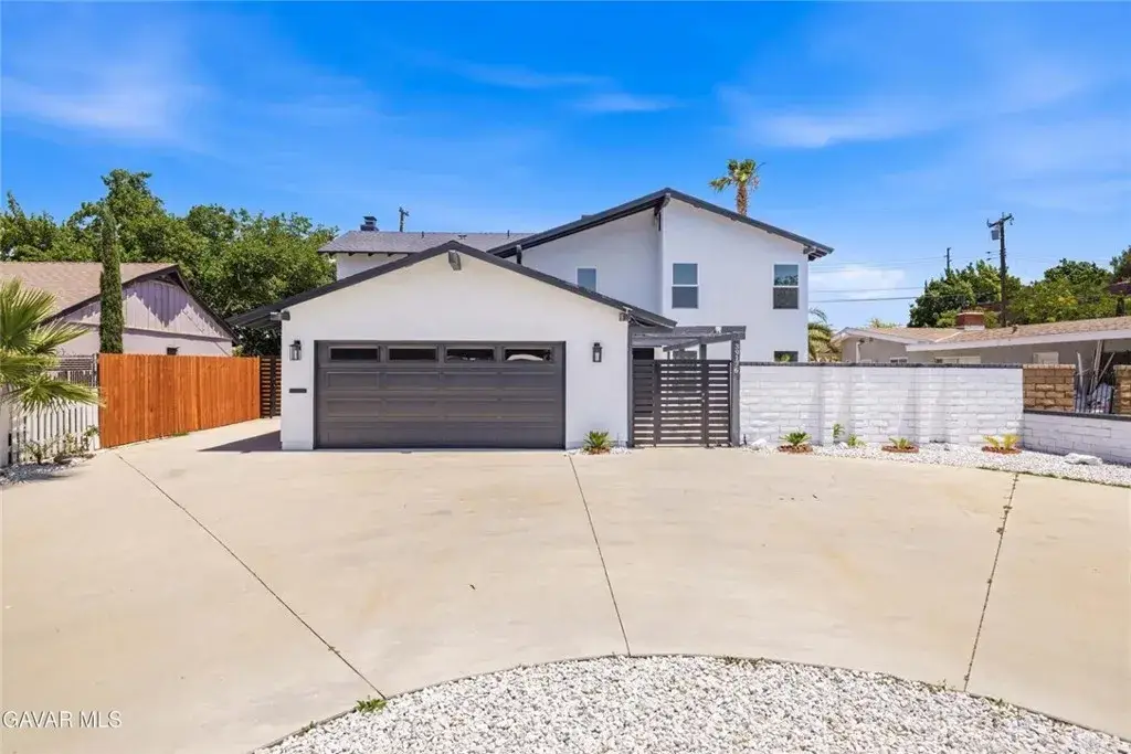 39176 11th West, Palmdale, CA 93551 - #1