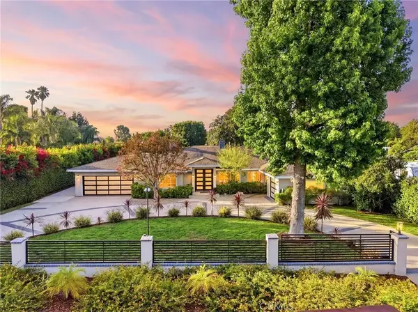 22637 Erwin Street, Woodland Hills, CA 91367