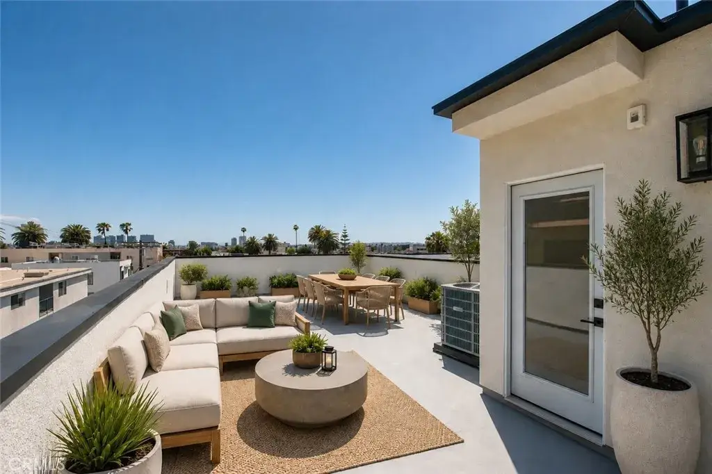 540 N Serrano Avenue, Los Angeles, CA 90004 - #1