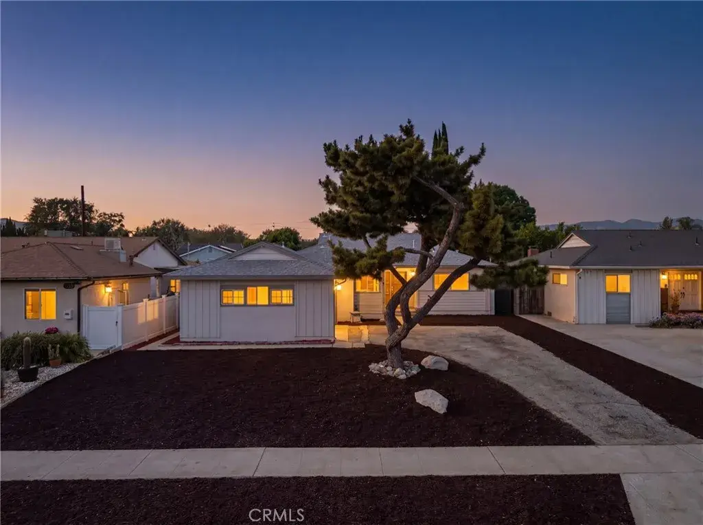 16319 Minnehaha, Granada Hills, CA 91344 - #1