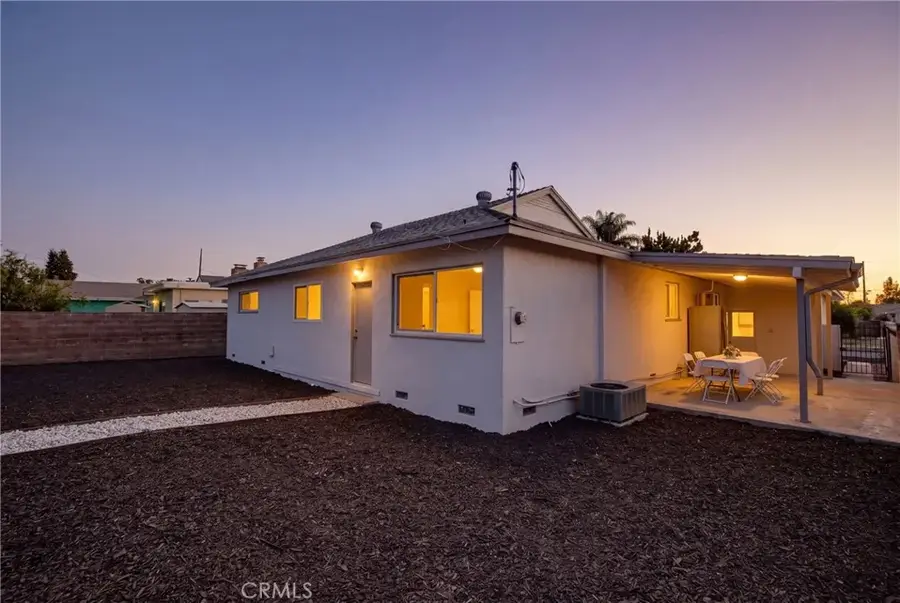 16319 Minnehaha, Granada Hills, CA 91344 - #2