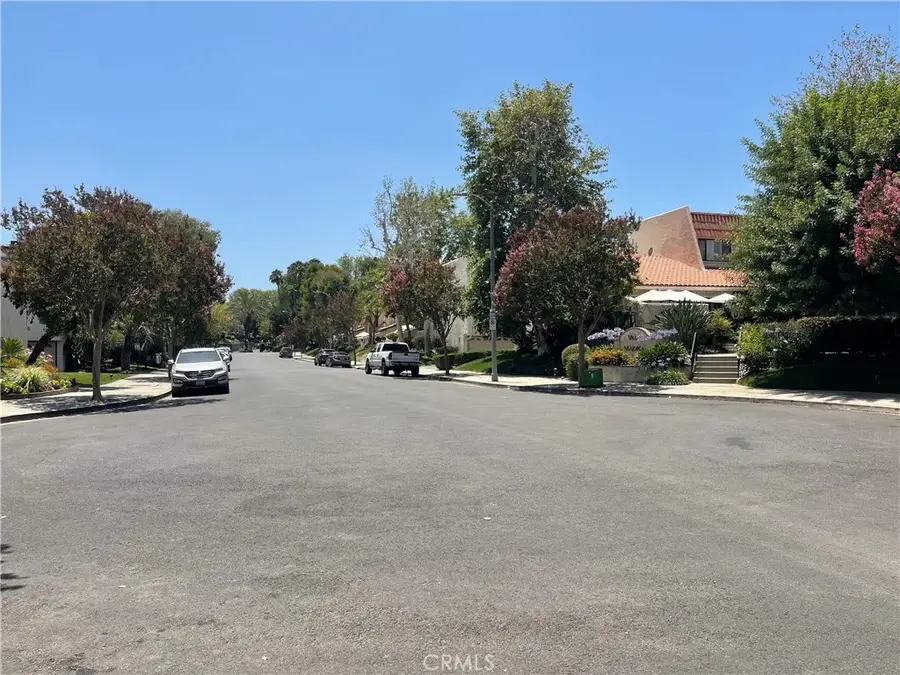 6223 Nita, Woodland Hills, CA 91367 - #3