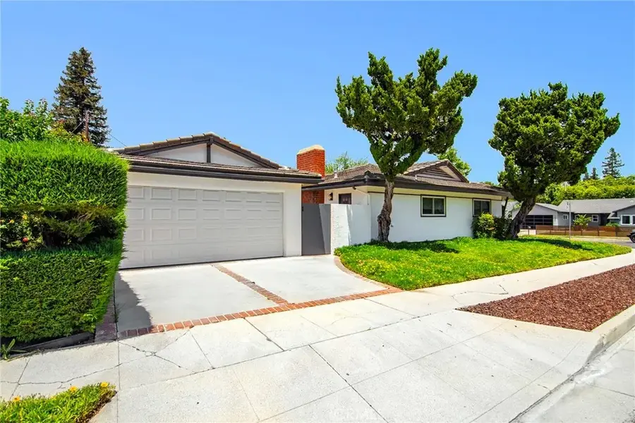 5627 Le Sage, Woodland Hills, CA 91367 - #3