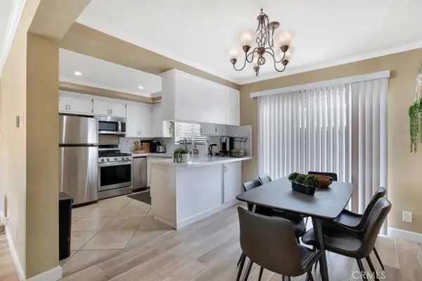 753 Warwick Ave, Thousand Oaks, CA 91360