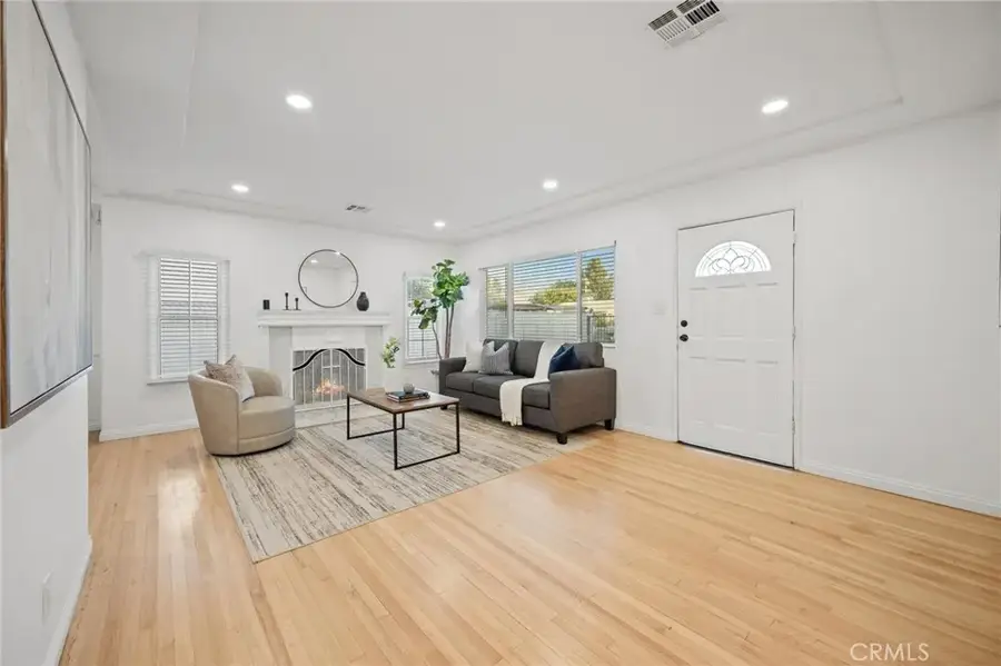 15445 Archwood Street, Van Nuys, CA 91406 - #2