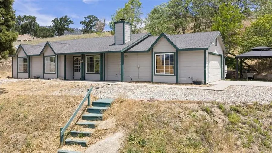 23500 Lakeview, Tehachapi, CA 93561 - #2