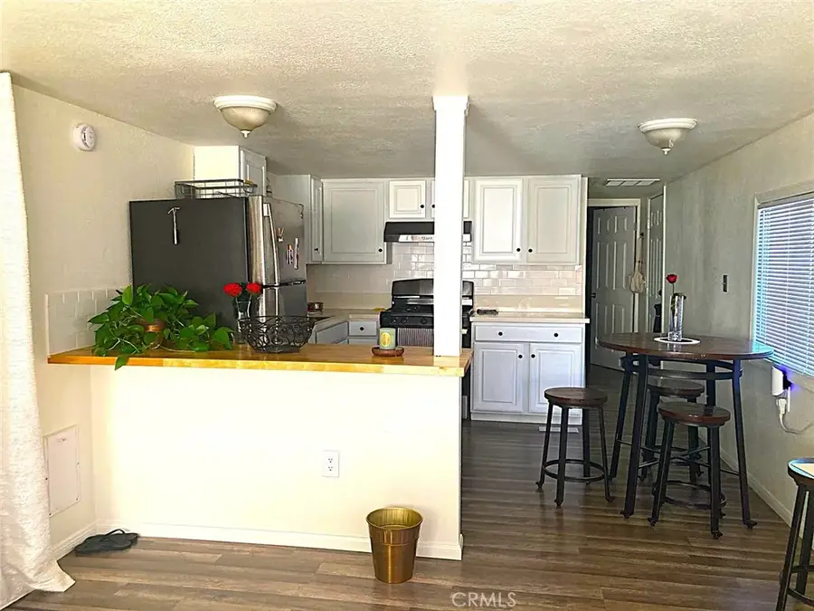 5711 Columbia #82, Lancaster, CA 93536 - #3