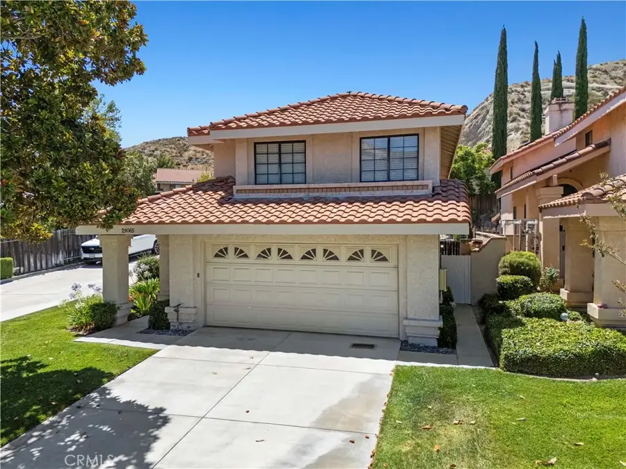 29065 Marilyn Dr, Canyon Country, CA 91387 - #2
