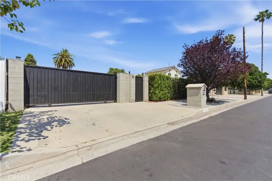 8019 Hatillo, Winnetka, CA 91306 - #3