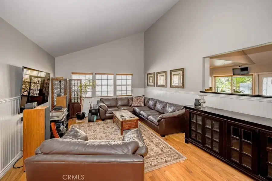27461 Garza, Saugus, CA 91350 - #3