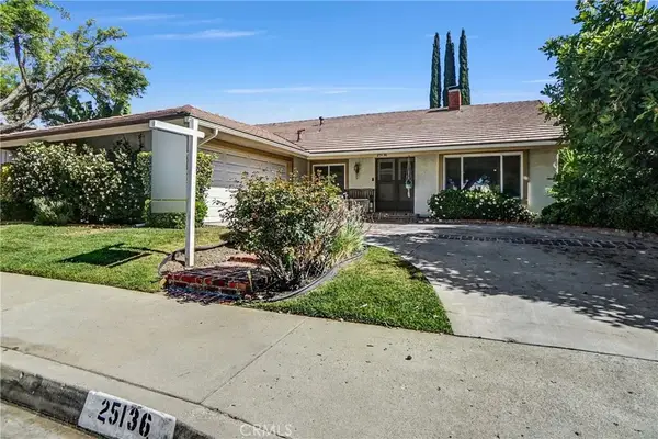 25136 Avenida Rondel, Valencia, CA 91355