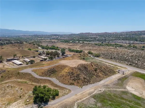 28774 San Francisquito Canyon, Saugus, CA 91390