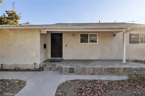 16938 Hartland Street, Van Nuys, CA 91406