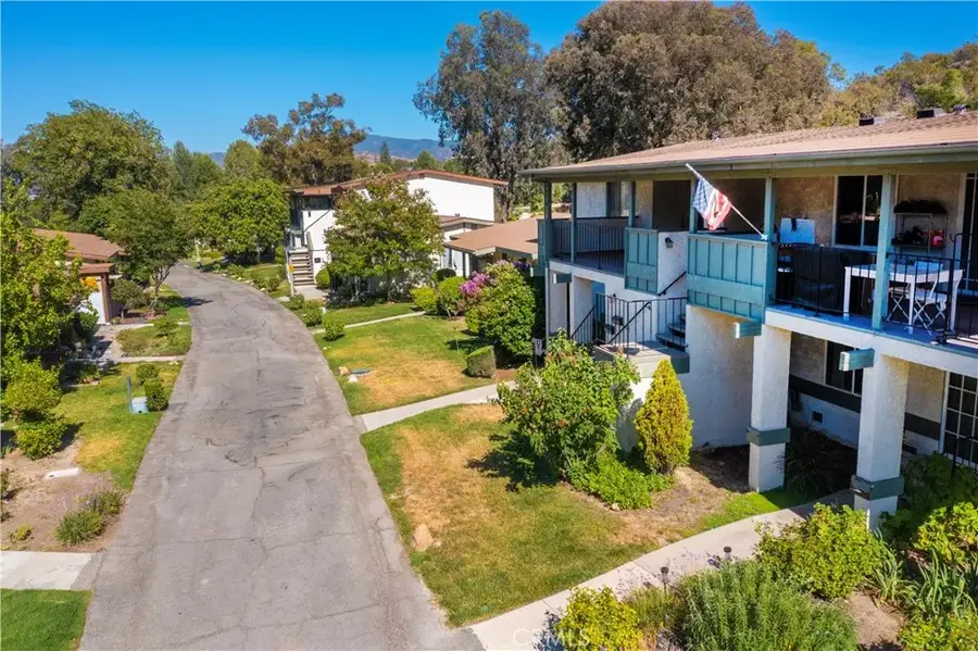 26344 Oak Plain #E, Newhall, CA 91321 - #2