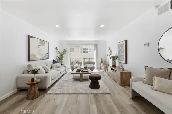 5257 Radford Avenue #212, Valley Village, CA 91607