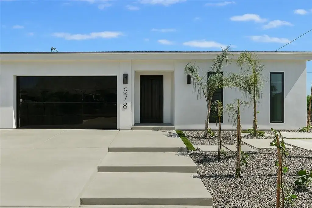 578 W Avenida Cerca, Palm Springs, CA 92262 - #1