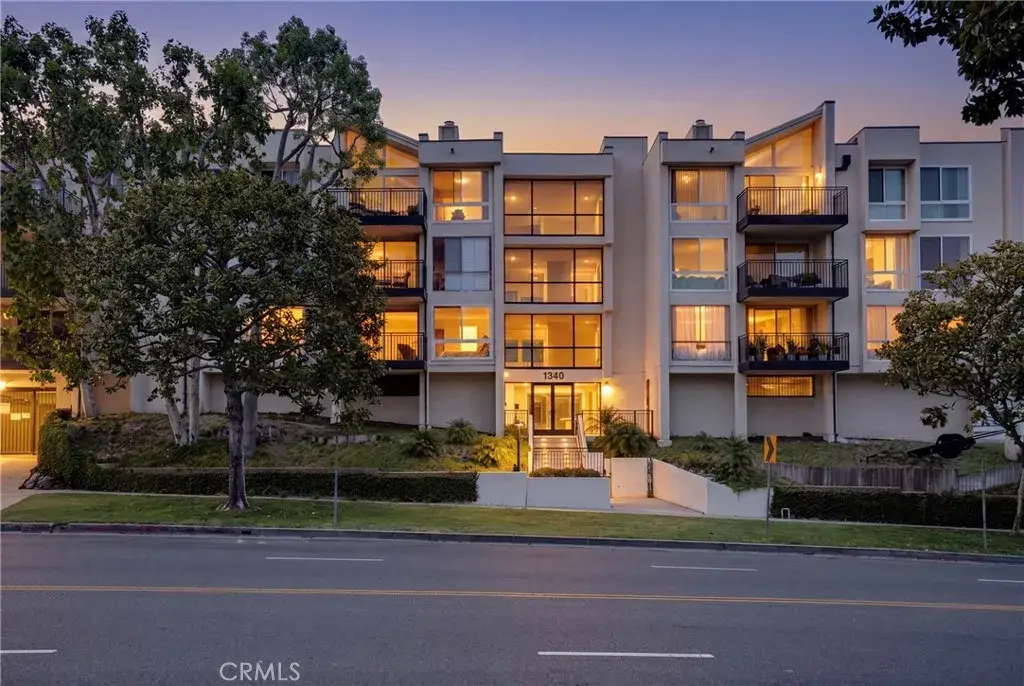1340 S Beverly Glen Boulevard #211, Los Angeles, CA 90024 - #1
