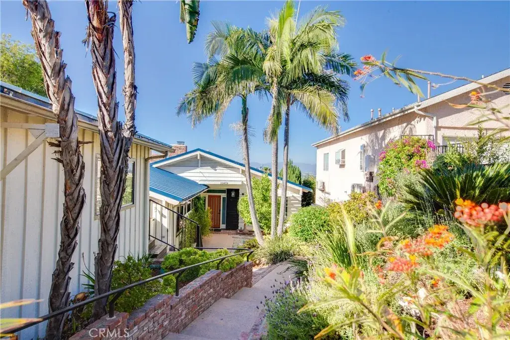 22459 Venido, Woodland Hills, CA 91364 - #1